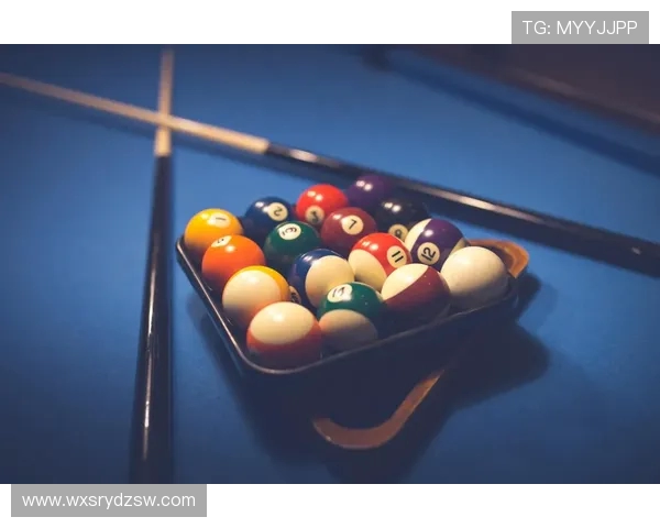 围绕台球技巧战术与心理博弈的深度探索与娱乐文化传承之旅全景观 围绕台球技巧战术与心理博弈的深度探索与娱乐文化传承之旅全景观