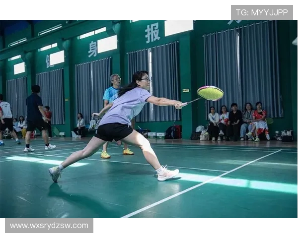 成都羽毛球队在钻石联赛中的比赛经验与表现分析