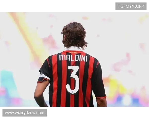 保罗马尔蒂尼的传奇人生与意大利足球永恒的防线之魂