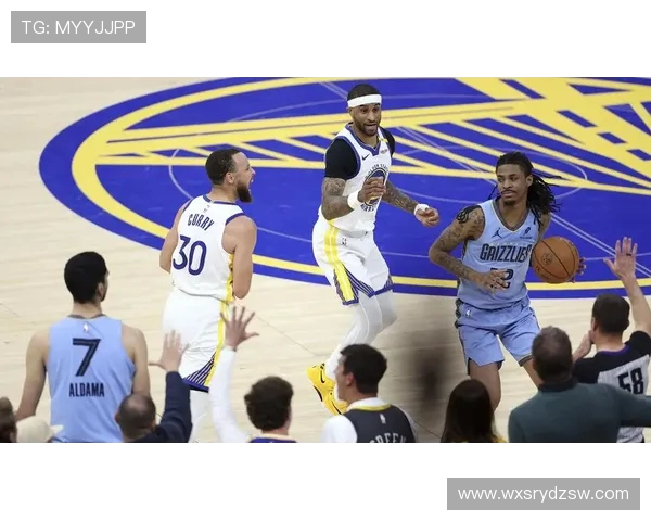 勇士与太阳季前赛精彩回放全景解析与赛后亮点总结 勇士与太阳季前赛精彩回放全景解析与赛后亮点总结